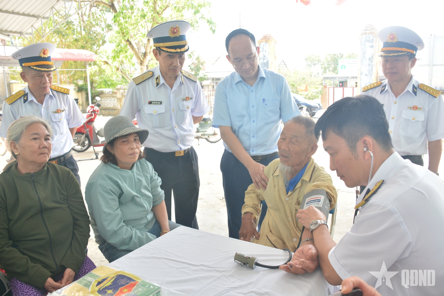 Xuân về với người dân vùng lũ